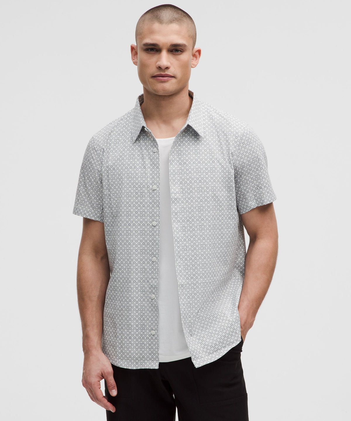 Airing Easy Short-Sleeve Shirt