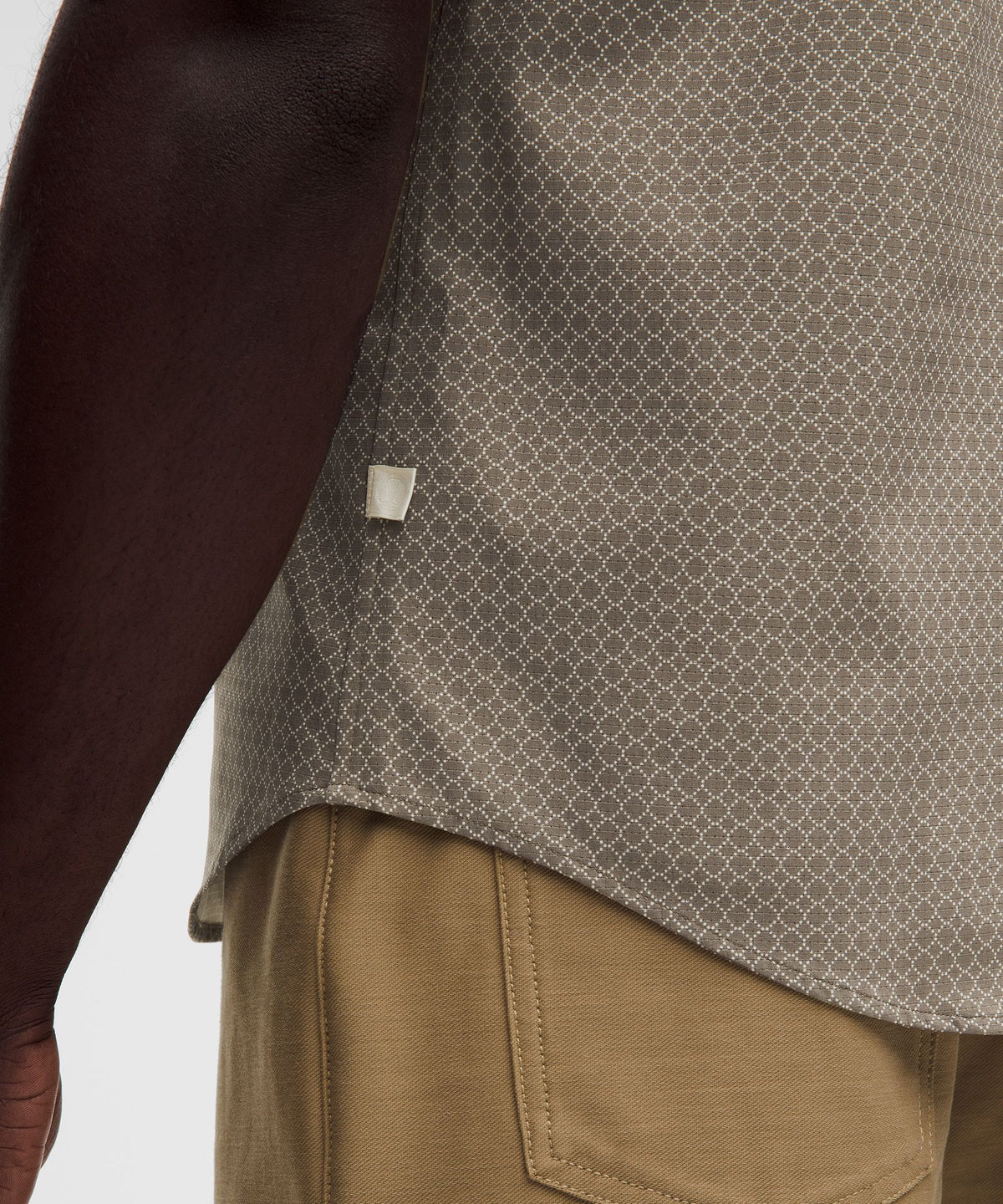 Airing Easy Short-Sleeve Shirt
