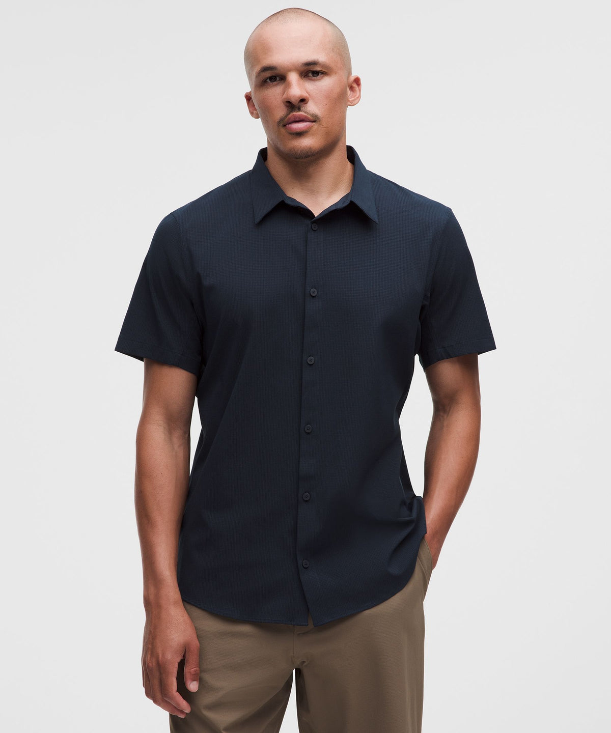Airing Easy Short-Sleeve Shirt