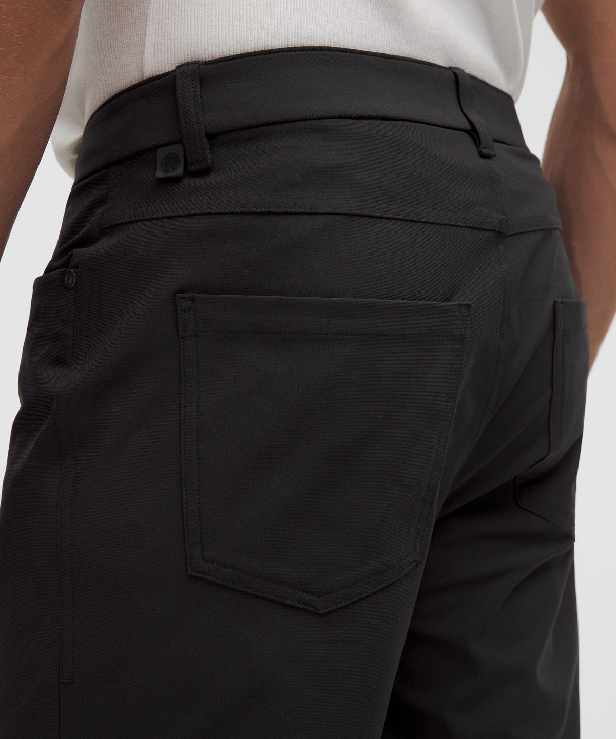 ABC Classic-Fit 5 Pocket Pant 28LWarpstreme
