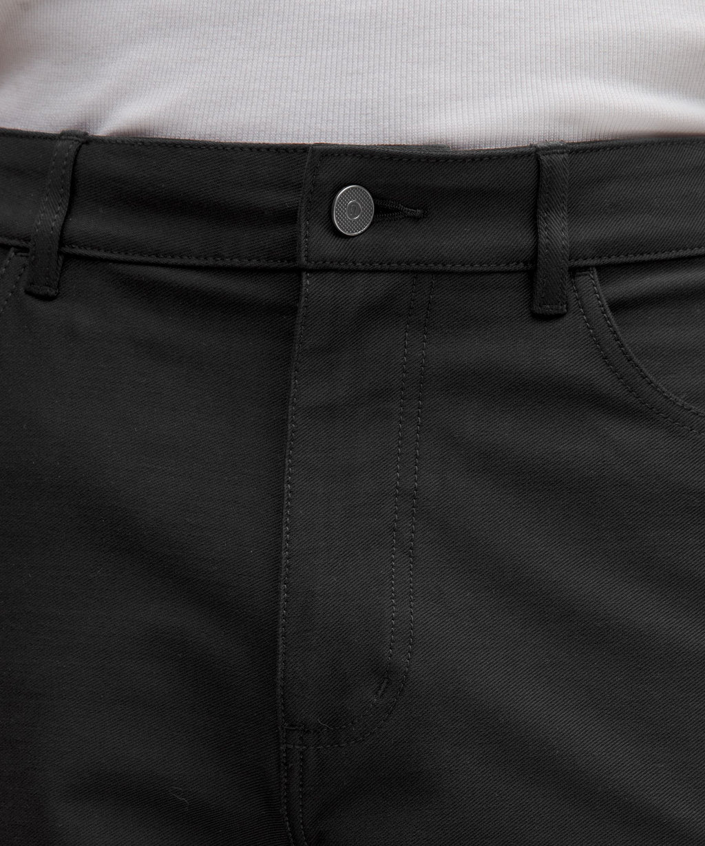EasyFive Relaxed-Fit Short 9"