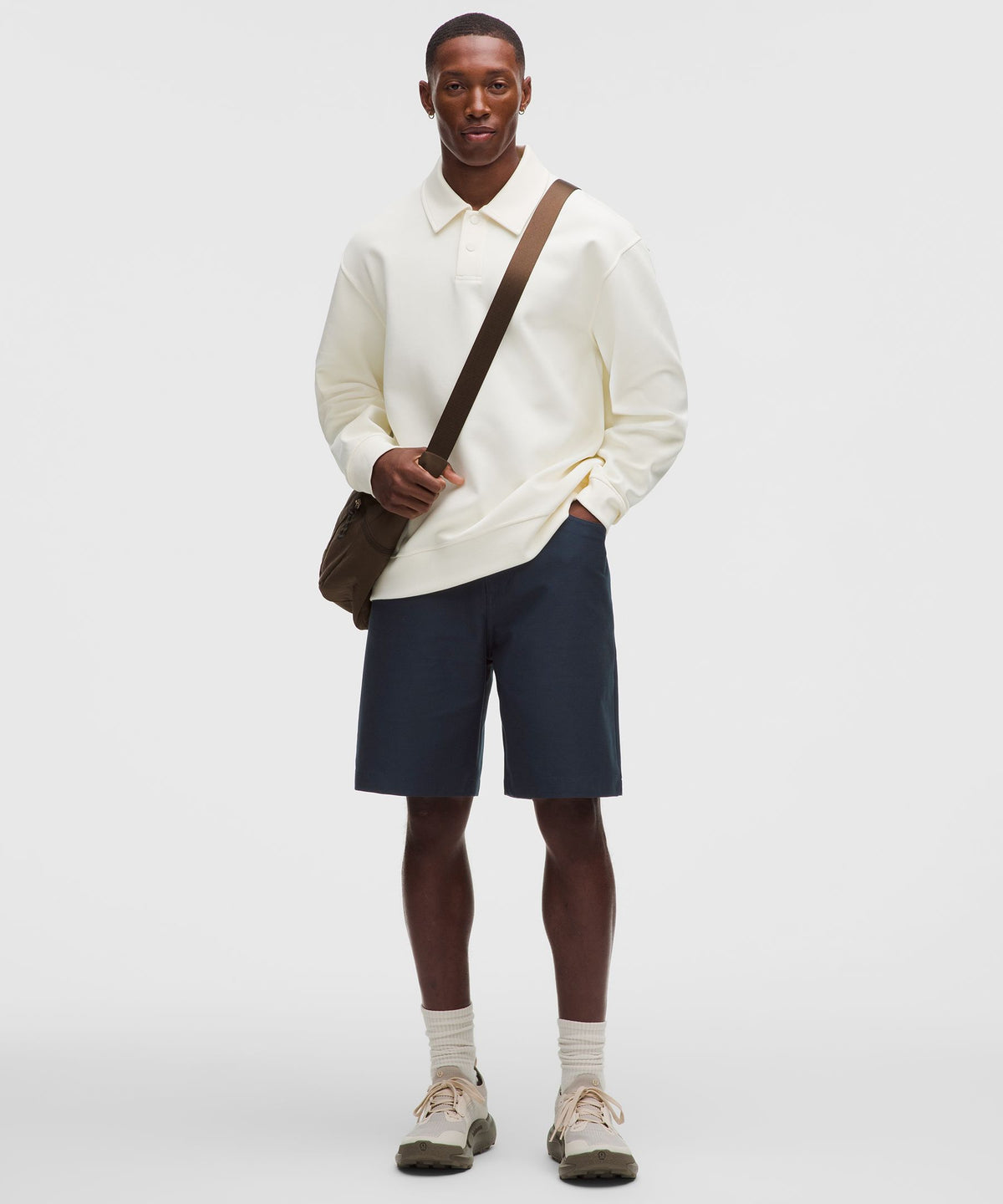 EasyFive Relaxed-Fit Short 9"
