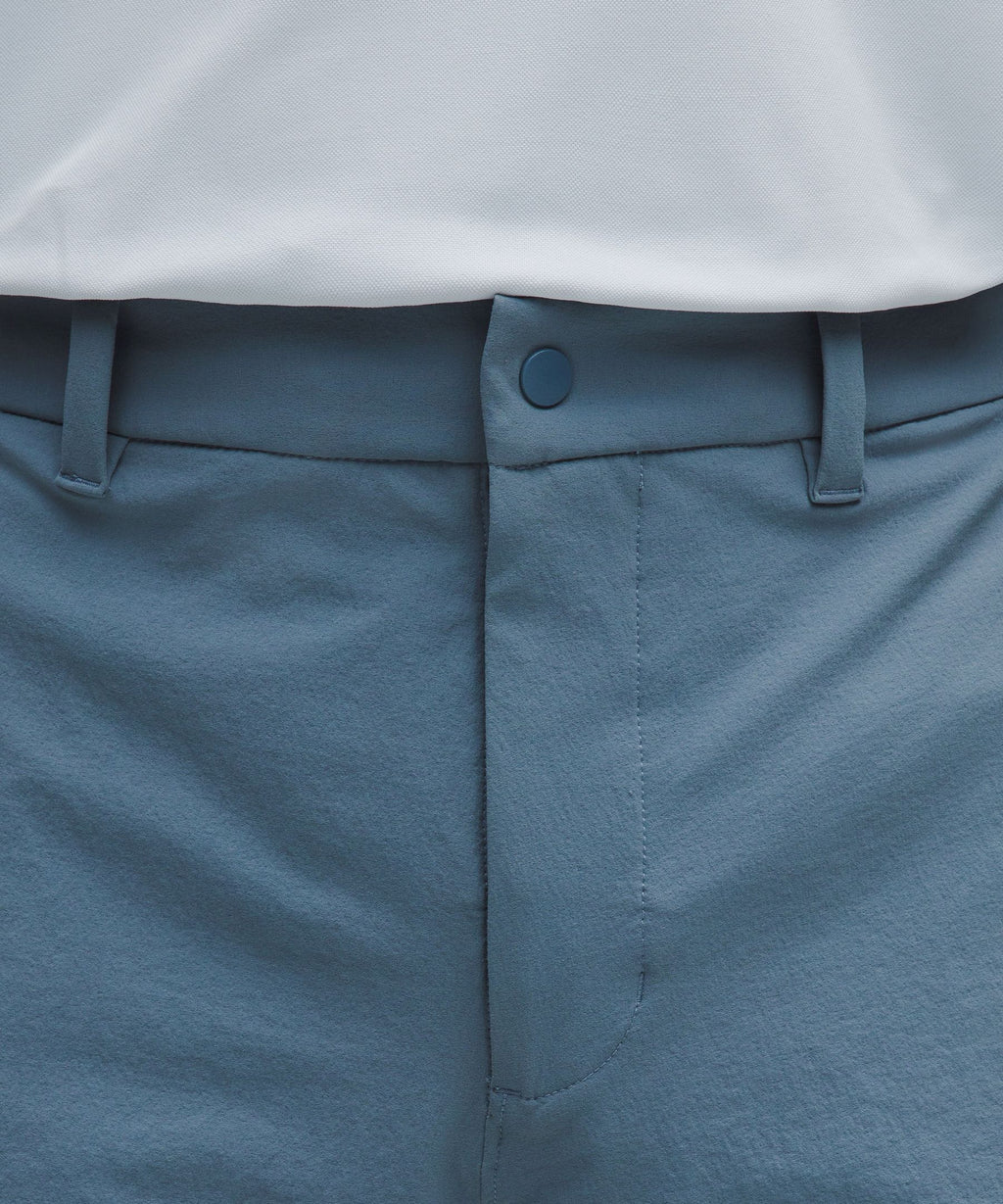 Water-Repellent Relaxed-Fit Golf Short 10"