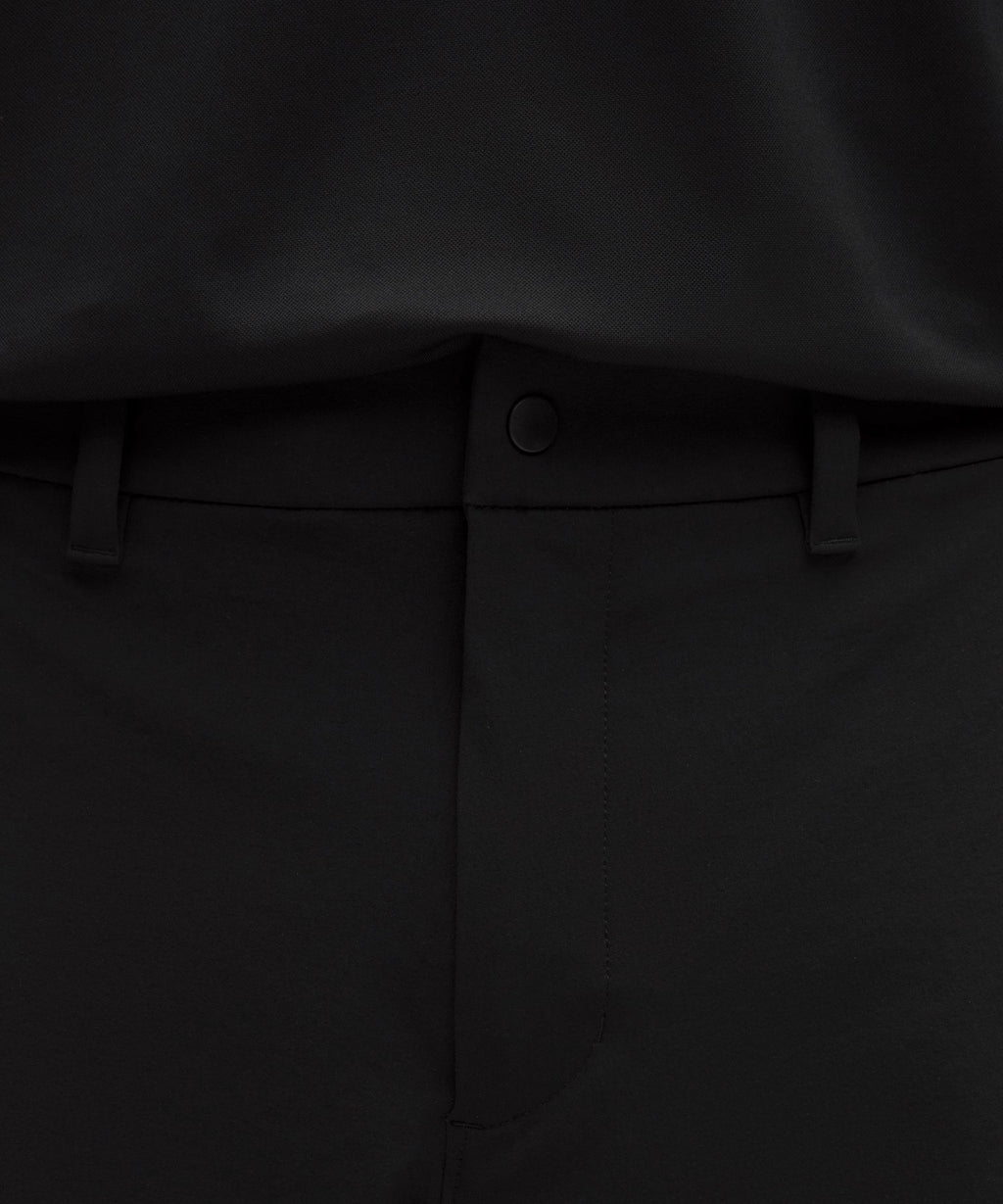 Water-Repellent Relaxed-Fit Golf Short 10"