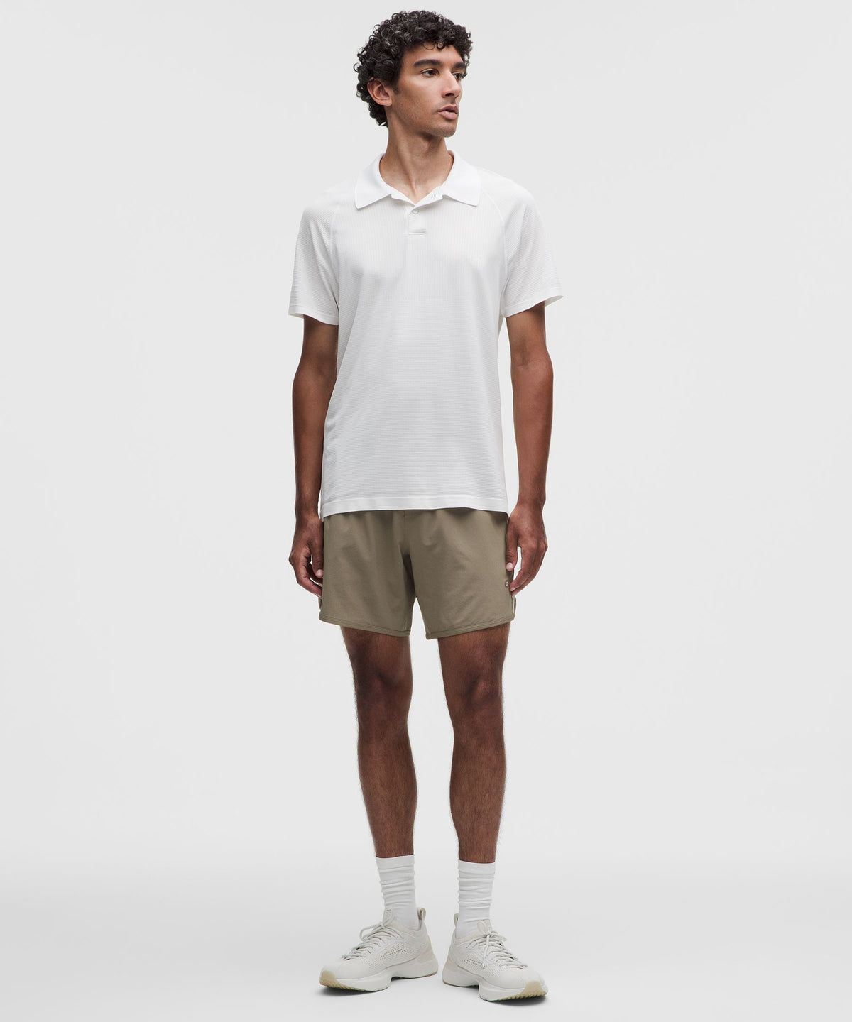 Lightweight Mesh-Pannelled Tennis Short 7"