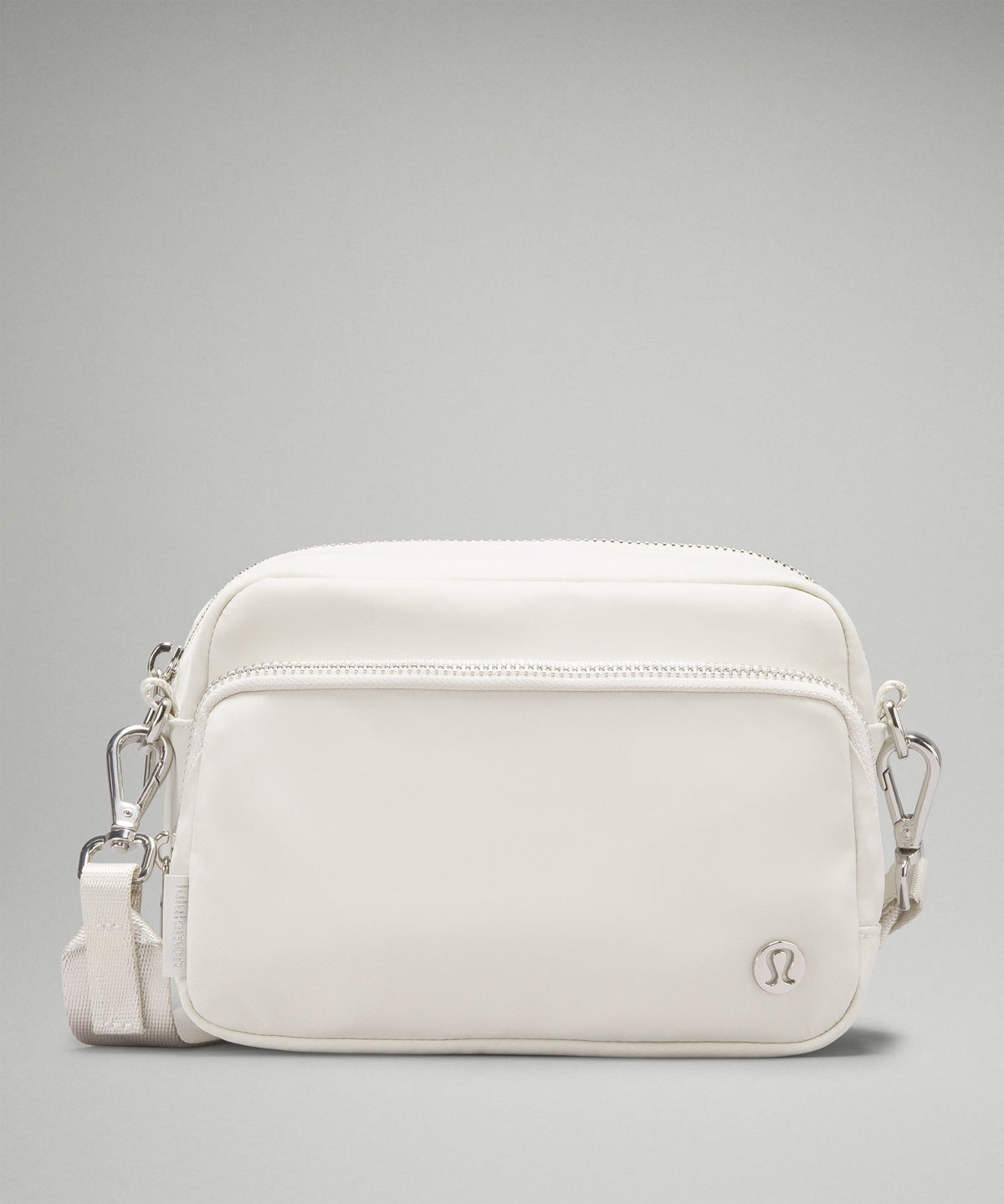 Everywhere Crossbody Bag 2LMetal Hardware