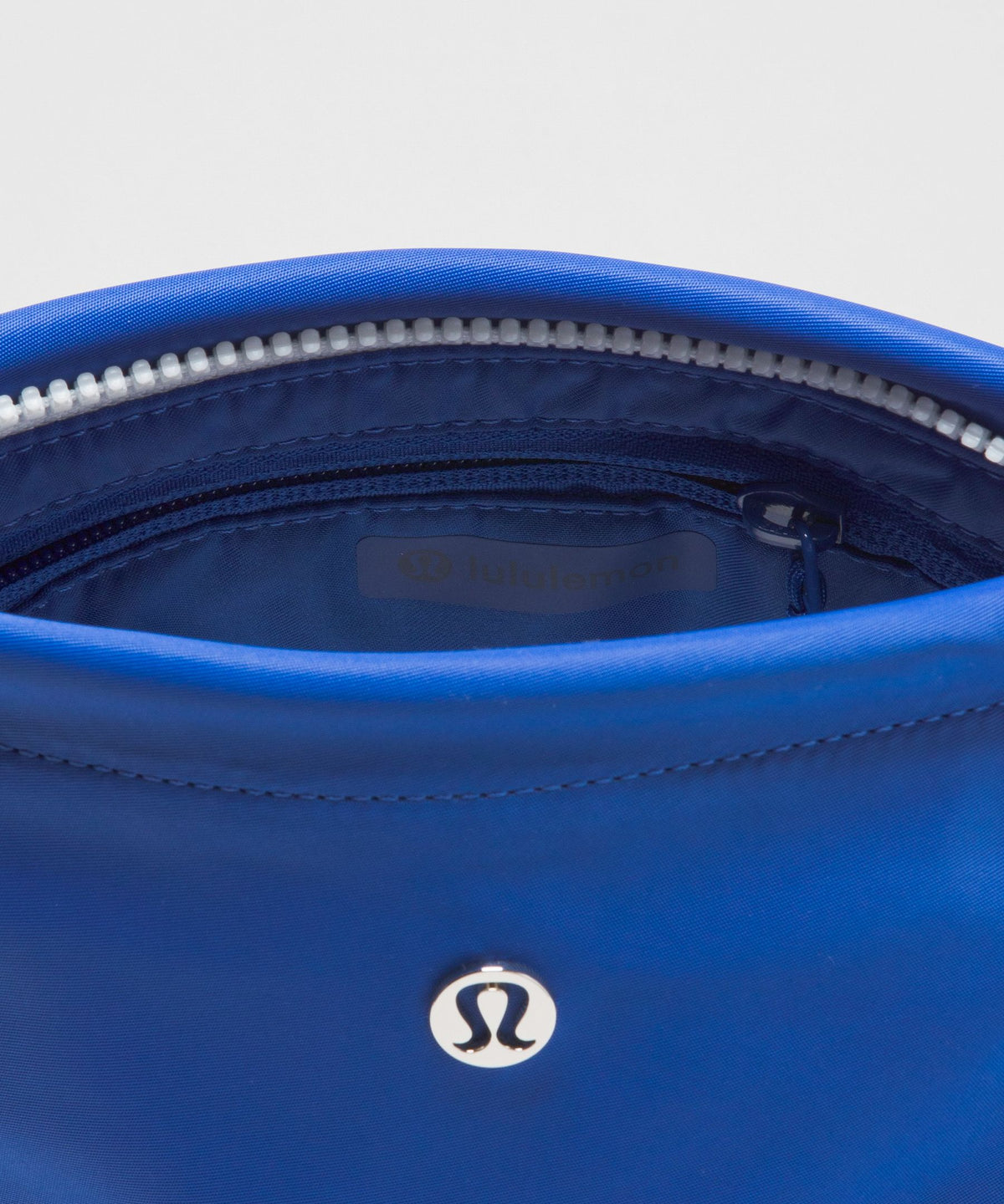 Convertible Pouch Mini 1L