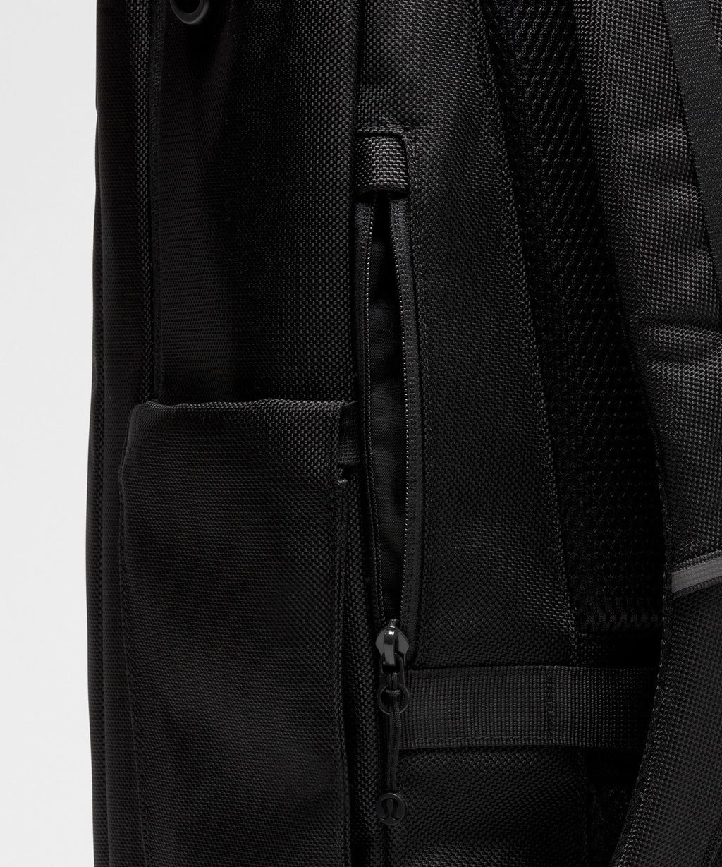 Cruiser Travel Backpack 35L