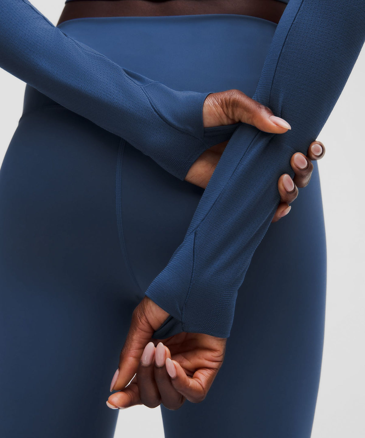 Swiftly Tech Cropped Long-Sleeve Shirt 2.0