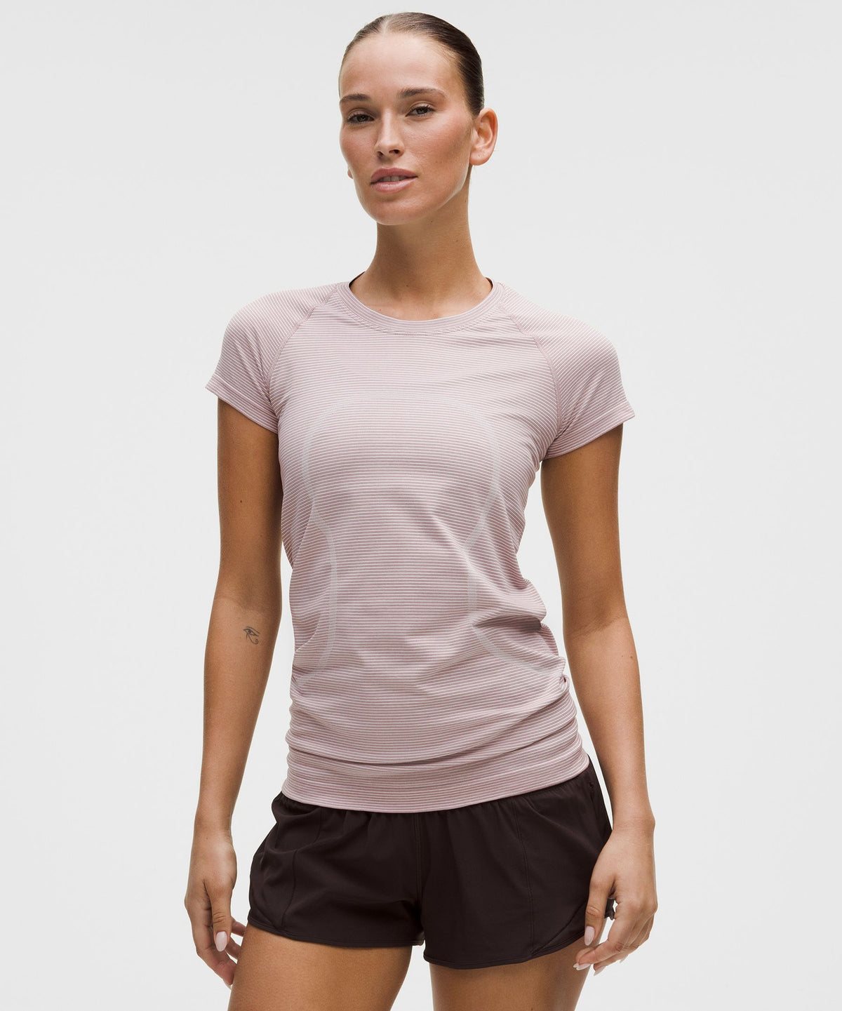 Swiftly Tech Short-Sleeve Shirt 2.0Hip Length