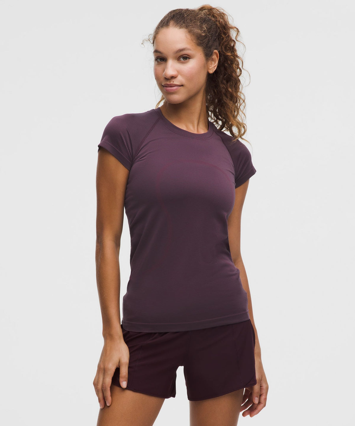 Swiftly Tech Short-Sleeve Shirt 2.0Hip Length