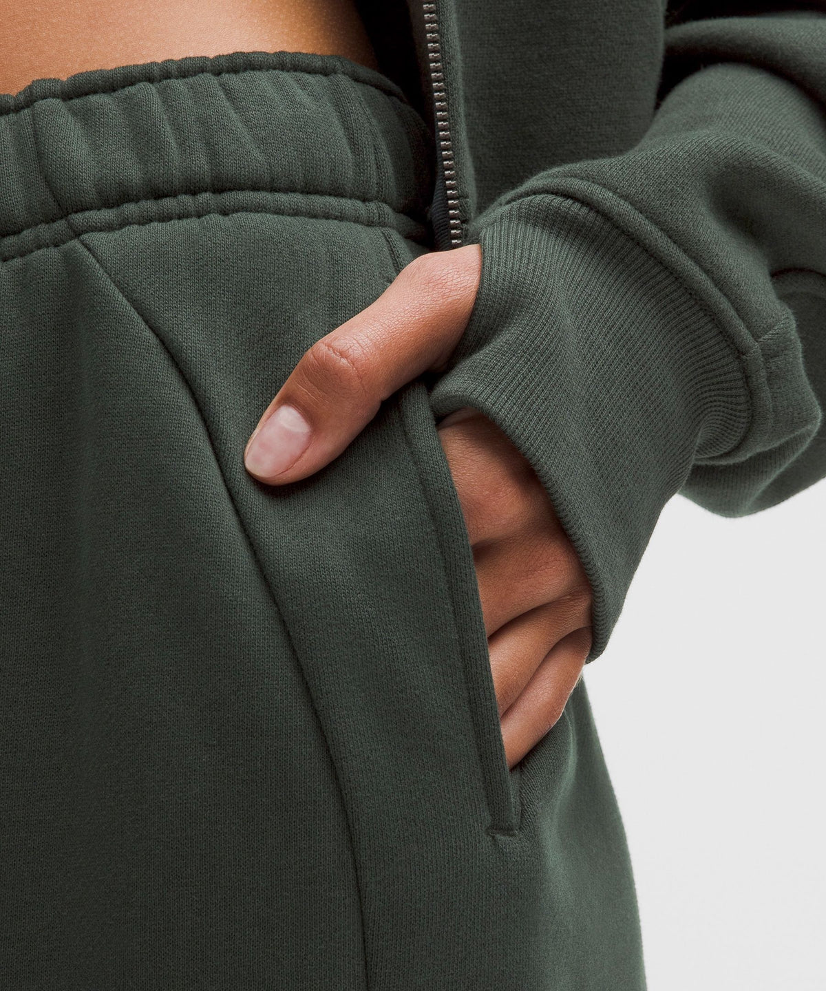 Scuba Mid-Rise Oversized JoggerRegular
