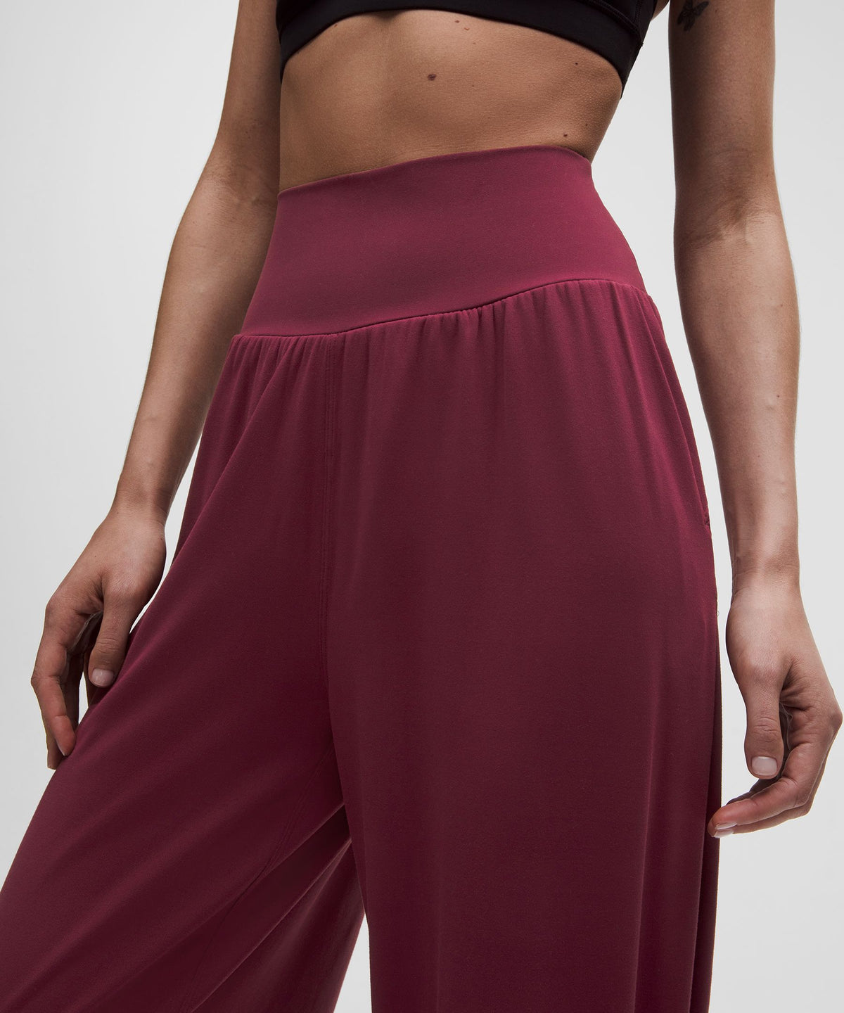 Rulu Drapey Oversized High-Rise Yoga Jogger