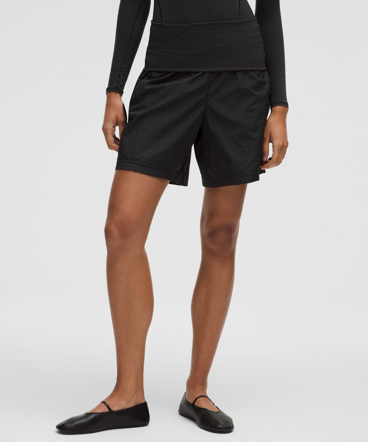 Lightweight Foldover-Waist Short 7"