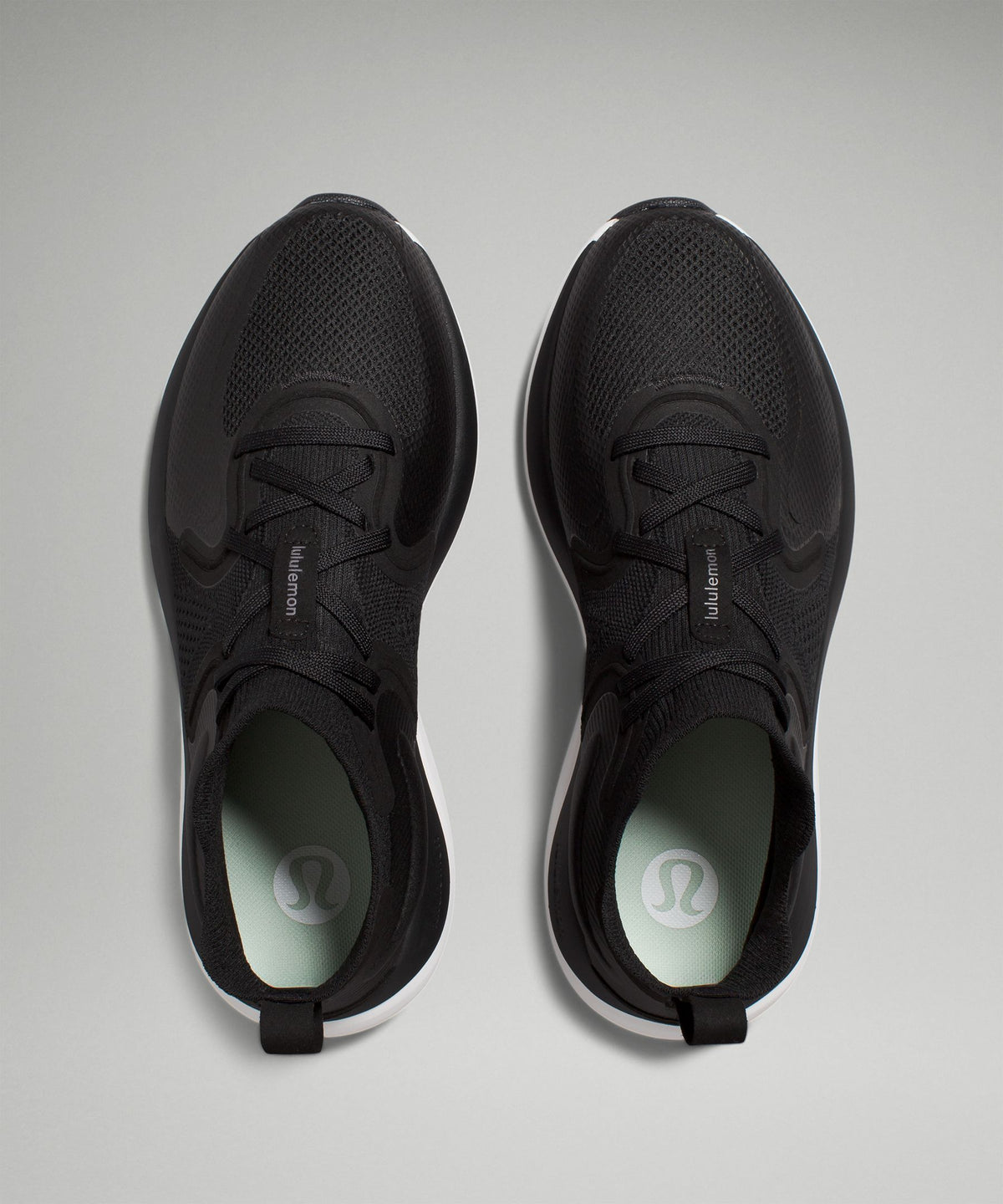 Women's Chargefeel 2 Mid Workout Shoe