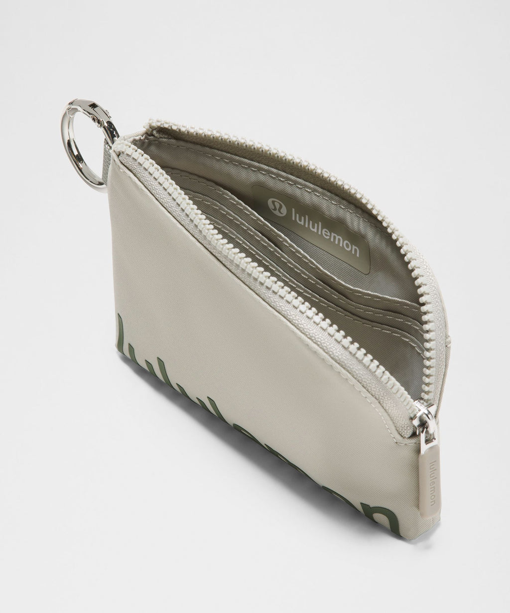 Clippable Card Pouch