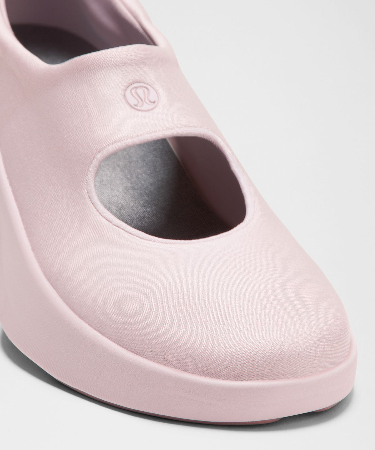 Women's Mary Train Sneaker